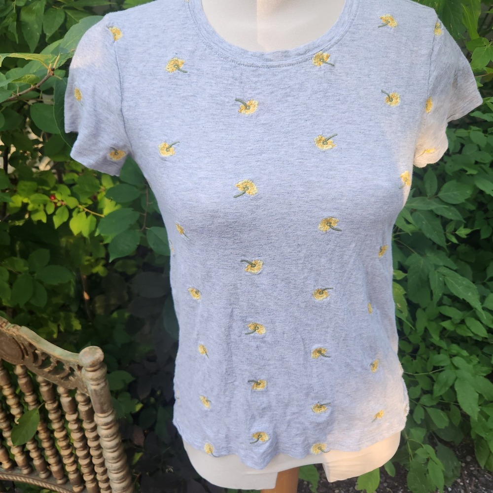 Lucky Brand Womens T-Shirt Small Heather Gray Yellow‎ Floral Embroidered Top